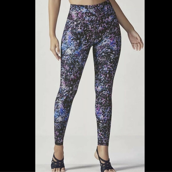 Fabletics Lisette High Waisted Printed Power Hold THE UP AND COMING Size L - Picture 2 of 8